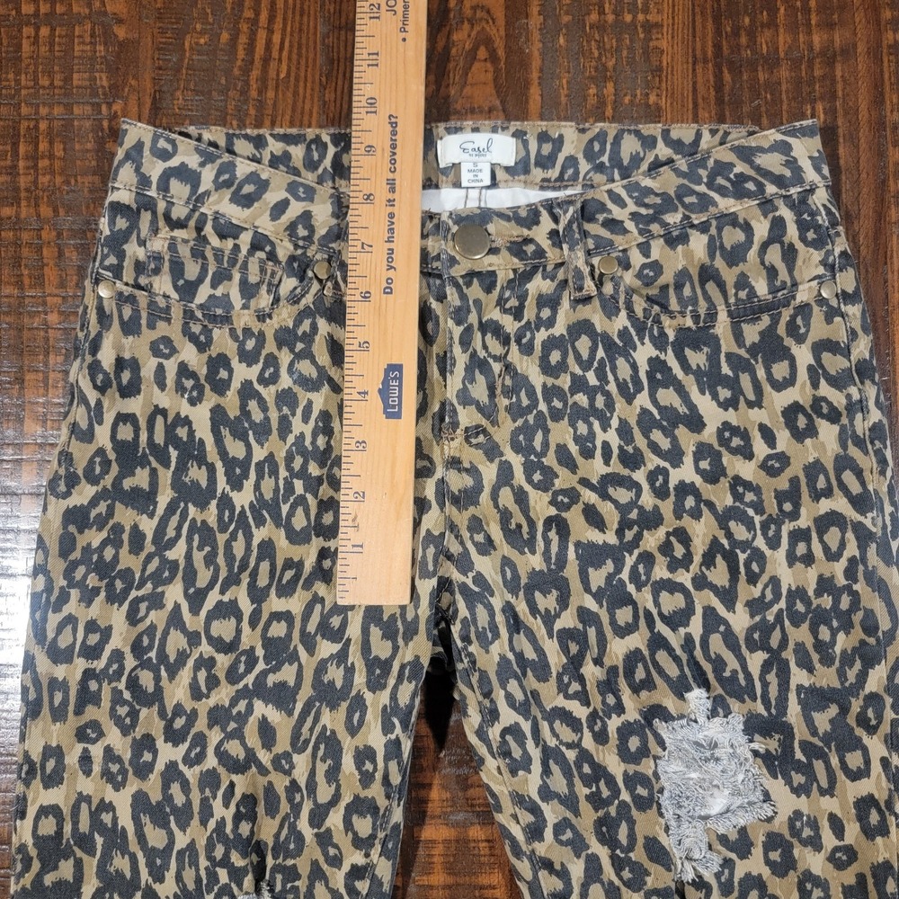 Easel Women's Leopard Print Distressed Skinny Ankle Jeans Size Small - Picture 6 of 8